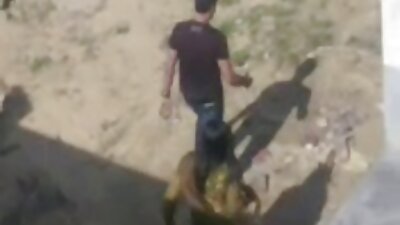 Moden blondine har et hurtigt knep med en ung elsker i en missionærstilling.