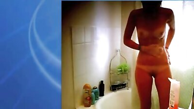 Til sex foran et webcam lovede en medstuderende et ophold på to uger.